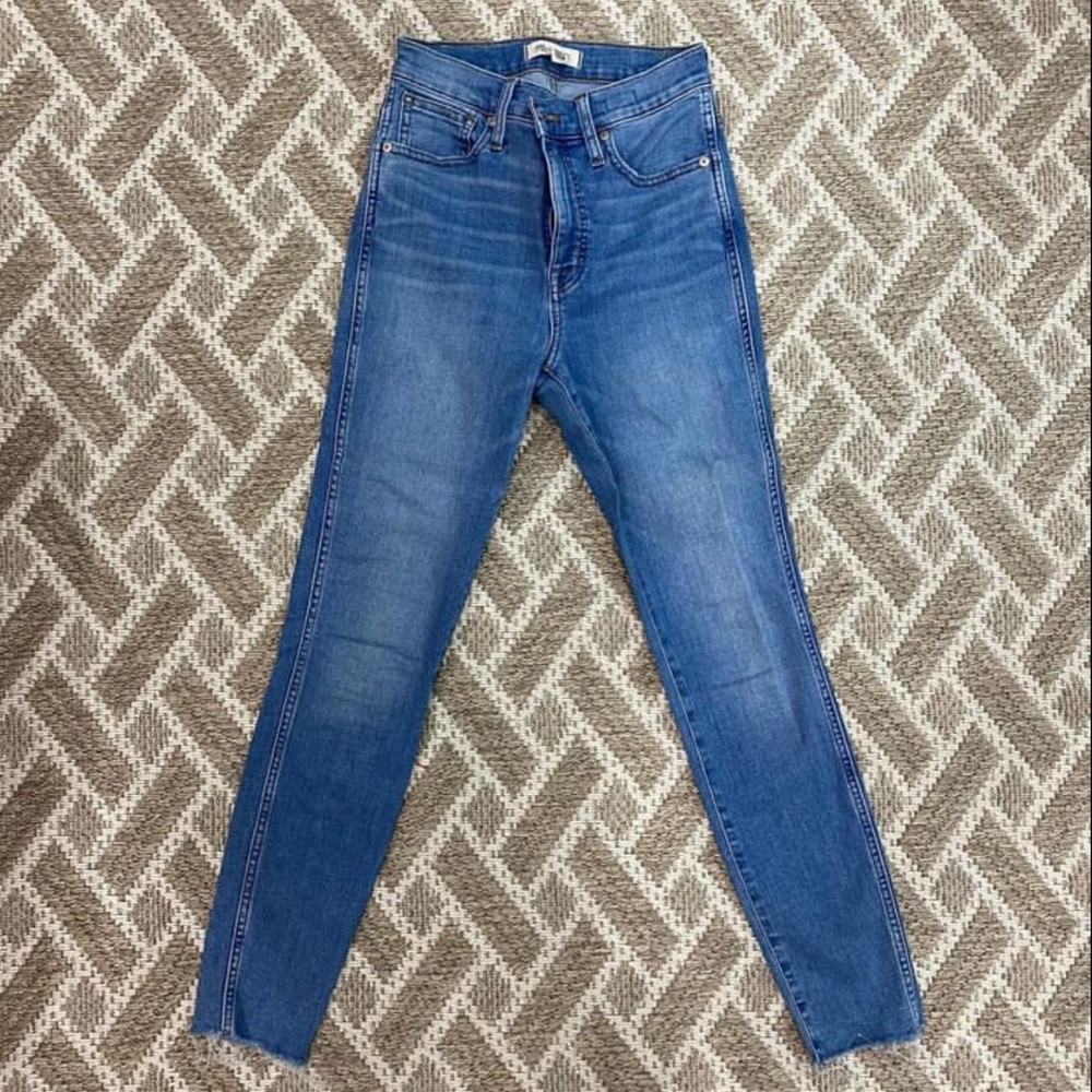 madewell high rise skinny w/ raw hem